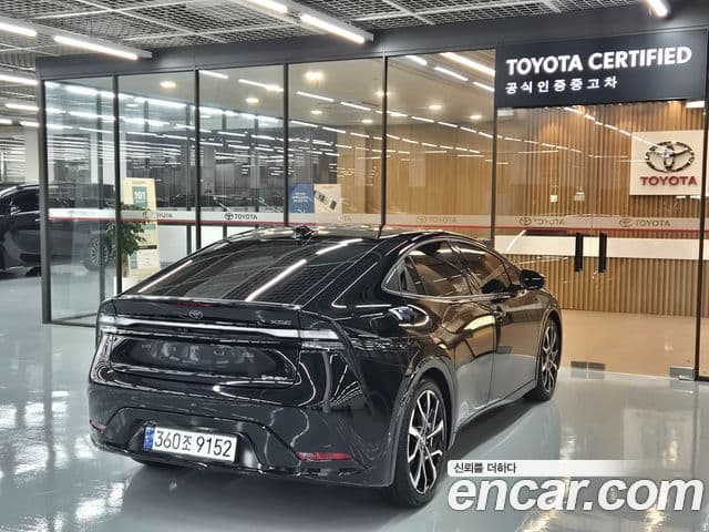 Toyota 프리우스 5세대 2.0 PHEV XSE, 2024 2