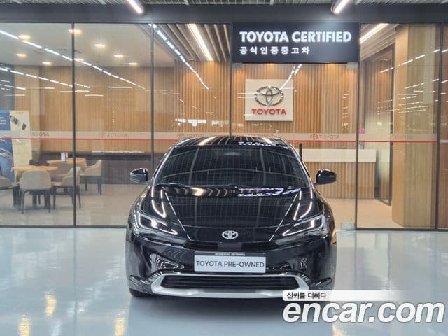 Toyota 프리우스 5세대 2.0 PHEV XSE, 2024 3