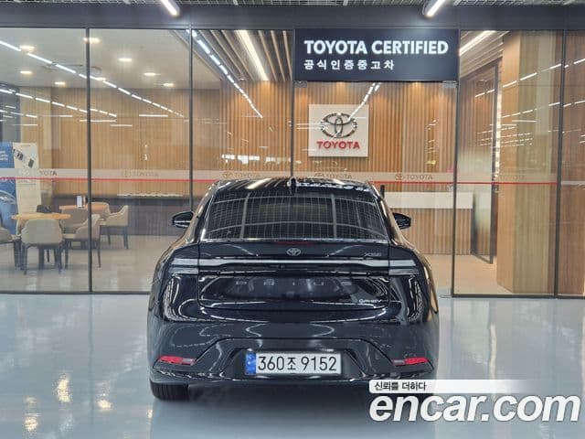 Toyota 프리우스 5세대 2.0 PHEV XSE, 2024 4