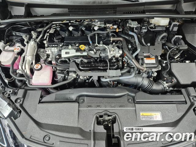 Toyota 프리우스 5세대 2.0 PHEV XSE, 2024 19