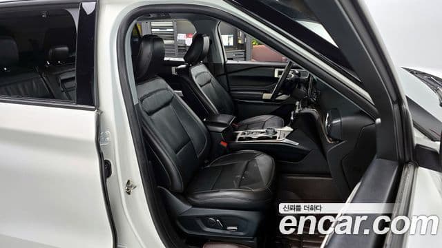 Ford Explorer 6세대, 2020 10