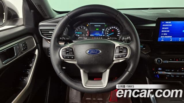 Ford Explorer 6세대, 2020 13