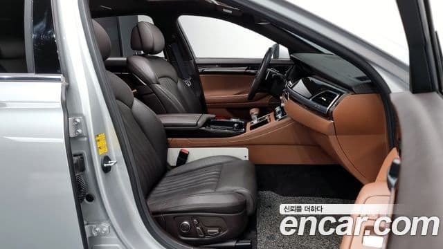 Genesis G90 Premium Luxury, 2019 11