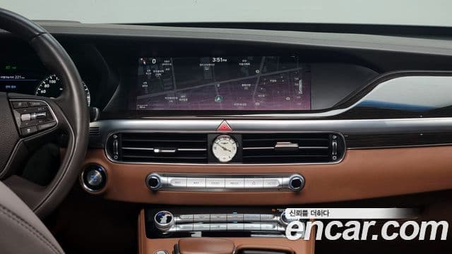 Genesis G90 Premium Luxury, 2019 14