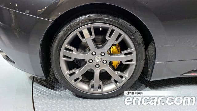 Maserati GranTurismo S 4.7, 2009 все фото