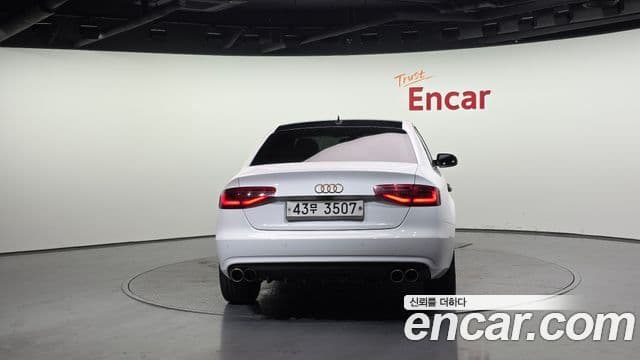 Audi New A4 B8, 2015 4