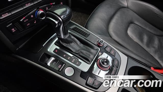 Audi New A4 B8, 2015 9