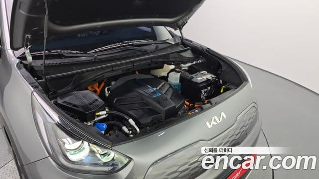 Kia Niro Plus Air, 2023 6