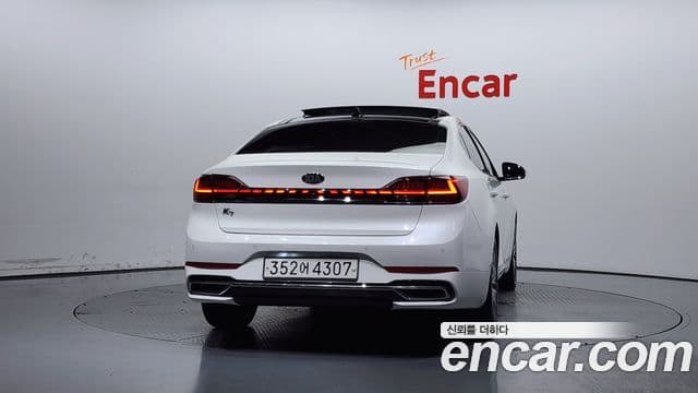 Kia K7 Premier 3.0 LPI Trendy(арендный автомобиль), 2020 4