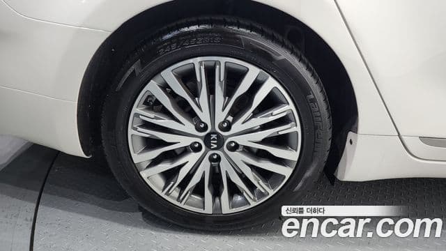 Kia K7 Premier 3.0 LPI Trendy(арендный автомобиль), 2020 все фото