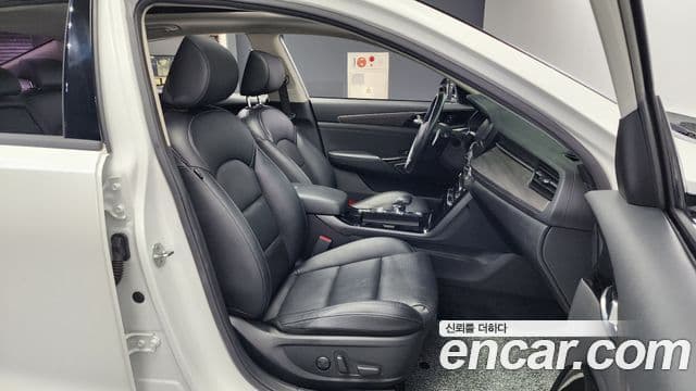 Kia K7 Premier 3.0 LPI Trendy(арендный автомобиль), 2020 11