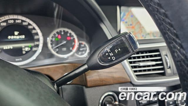 Mercedes-Benz E-класс W212 E300 Elegance, 2013 9