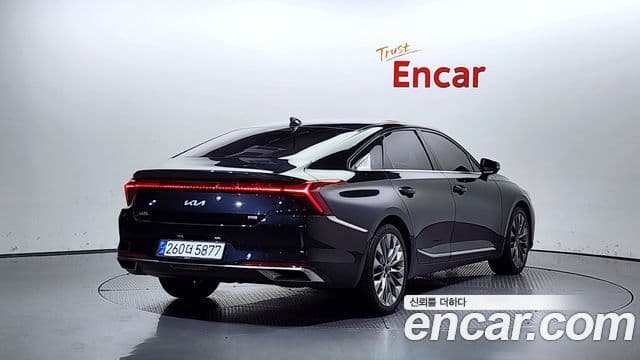 Kia K8 Platinum, 2022 2