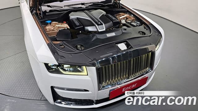 Rolls-Royce 고스트 2세대, 2023 6