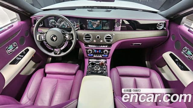 Rolls-Royce 고스트 2세대, 2023 7