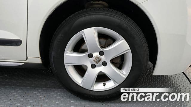 Peugeot 3008 1세대, 2014 все фото