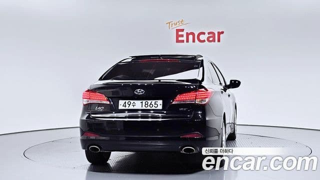 Hyundai i40 살룬 Premium, 2012 4