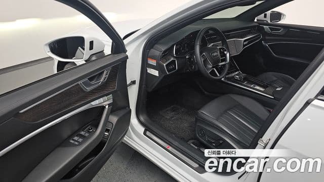 Audi A6 (C8) Premium, 2023 12