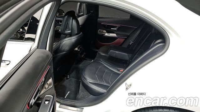 Mercedes-Benz E-класс W214 AMG Line, 2025 11