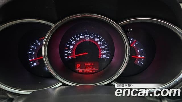 Kia Sorento R топовая версия, 2011 8