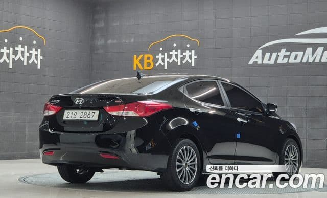 Hyundai Avante MD Modern, 2013 4