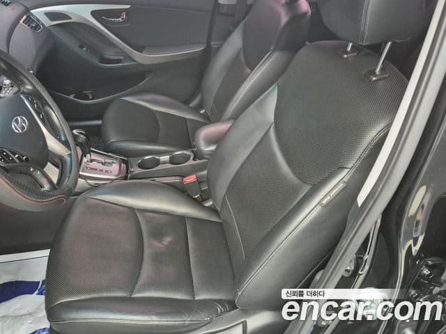 Hyundai Avante MD Modern, 2013 9