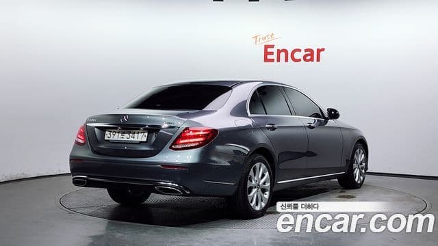 Mercedes-Benz E-класс W213 Exclusive, 2020 2