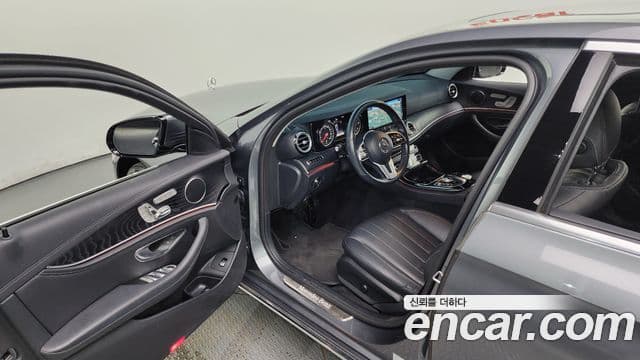 Mercedes-Benz E-класс W213 Exclusive, 2020 10