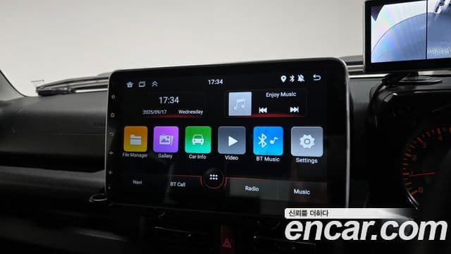 스즈키 짐니, 2022 14