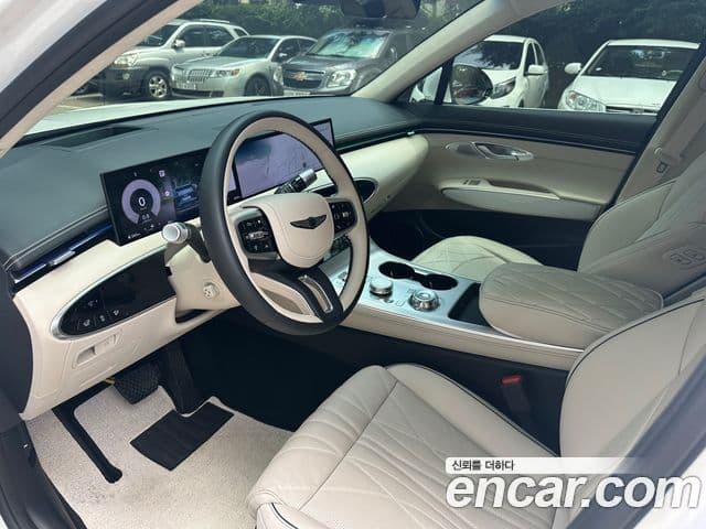 Genesis GV70, 2025 3
