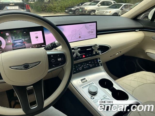 Genesis GV70, 2025 9