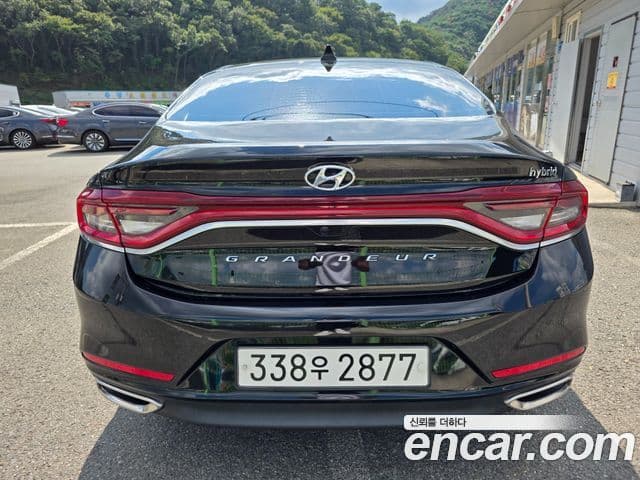 Hyundai Grandeur IG гибрид Exclusive, 2019 4