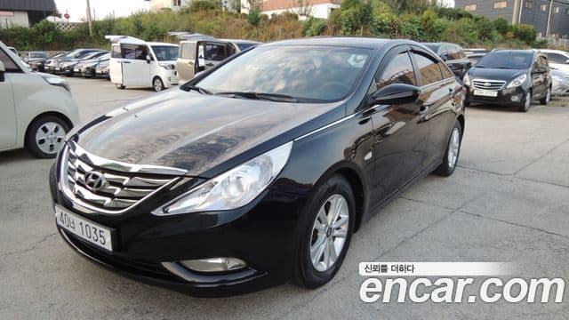 Hyundai YF Sonata Y20 Grand, 2011 1