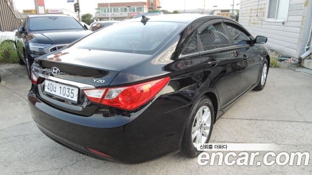 Hyundai YF Sonata Y20 Grand, 2011 4
