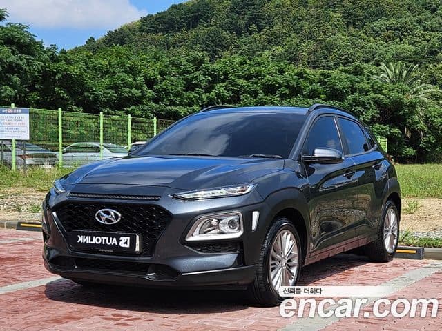 Hyundai Kona 1.6 турбо 2WD Modern pop 2018