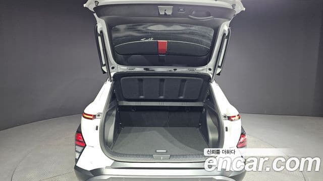 Hyundai Kona гибрид (SX2) Inspiration, 2025 20