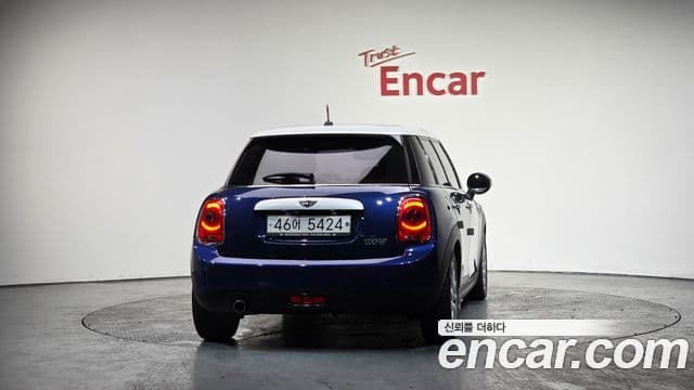 Mini Cooper 3세대, 2015 4