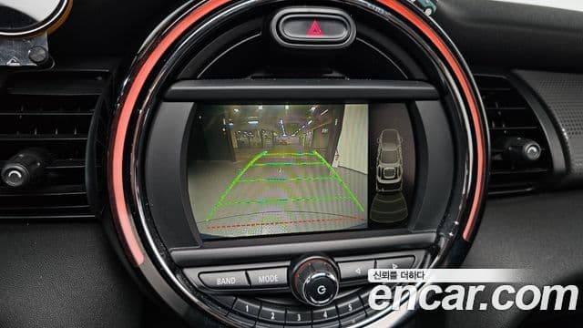 Mini Cooper 3세대, 2015 15