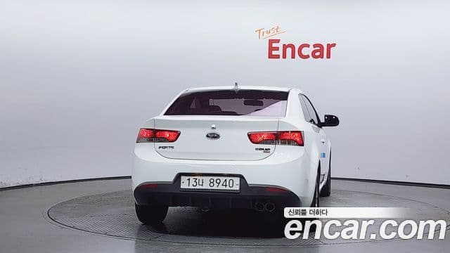 Kia Forte купе Luxury, 2011 4