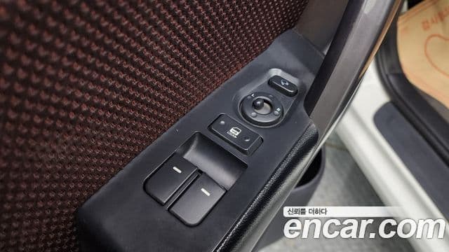 Kia Forte купе Luxury, 2011 12