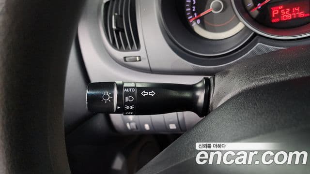 Kia Forte купе Luxury, 2011 14