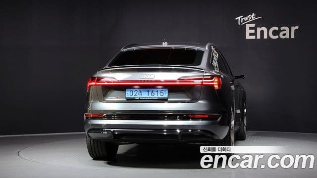 Audi e-Tron S Sportback, 2023 4