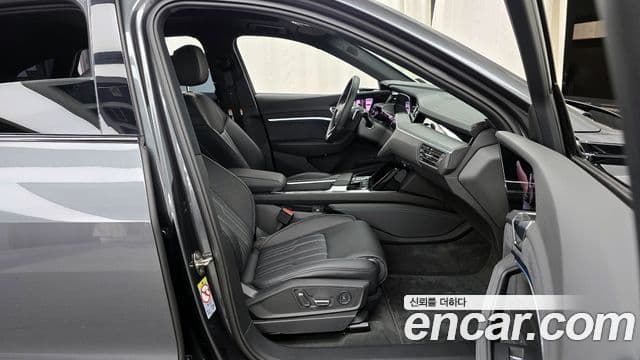 Audi e-Tron S Sportback, 2023 11