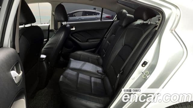 Kia K3 Luxury, 2015 12