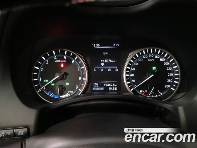 Infiniti Q50 3.5 синий Sport Sensory, 2018 10