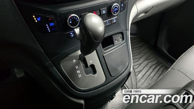 Hyundai Grand Starex Smart, 2016 9