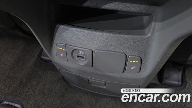 Kia The / новый New Carnival Noblesse, 2019 18