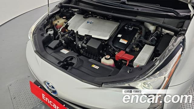 Toyota 프리우스 4세대 1.8 E, 2017 6