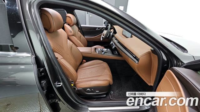 Genesis G80 (RG3) бензин 2.5 турбо AWD, 2022 12