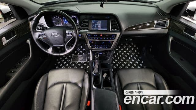Hyundai LF Sonata 2.0 Smart, 2015 7
